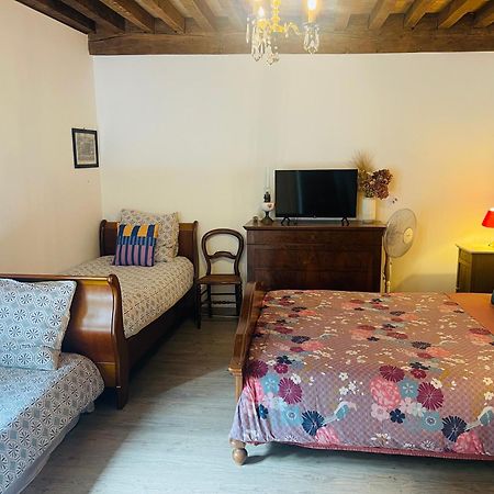 לינה וארוחת בוקר Villersexel Manoir Saint-Pierre מראה חיצוני תמונה
